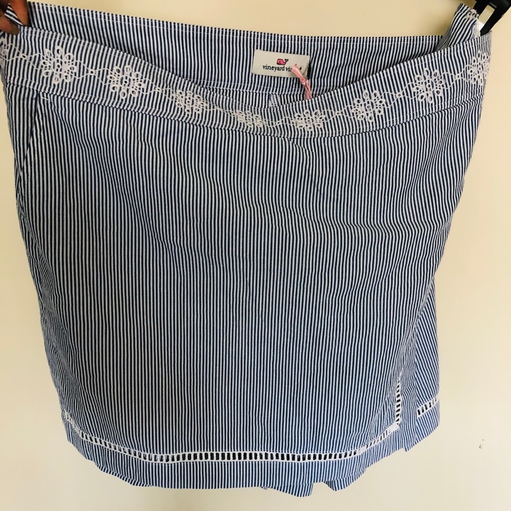 NWT Vineyard vines skorts